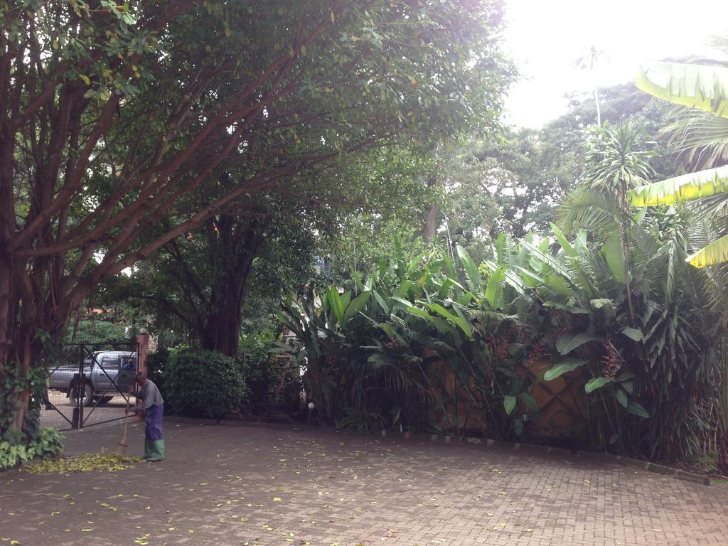 Outpost Lodge Arusha Exterior foto